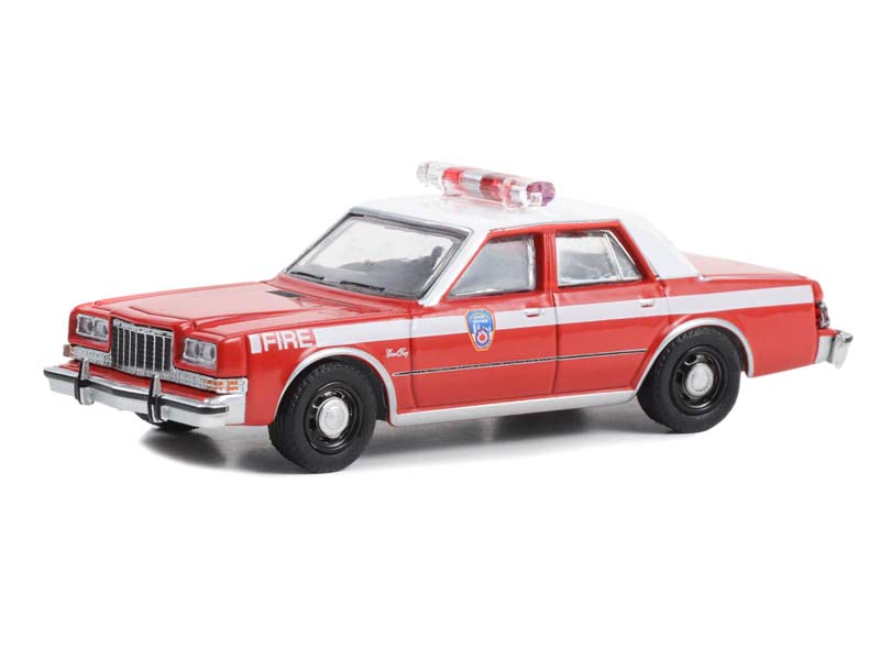 1985 Plymouth Gran Fury - FDNY Division Chief 5 (Fire & Rescue) Series 4 Diecast 1:64 Scale Model - Greenlight 67050C