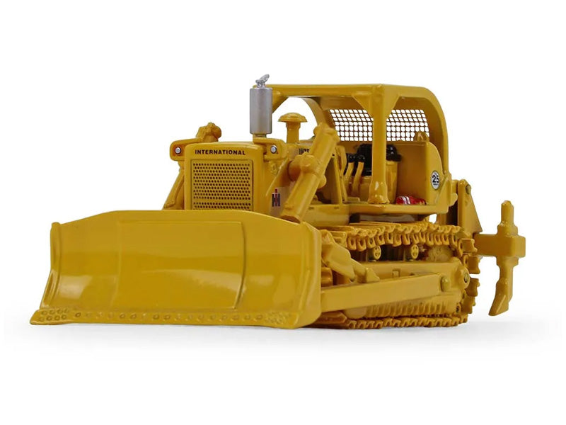 International Harvester TD-25 Crawler & ROPS w/ Ripper Diecast 1:87 Scale Model - First Gear 80-0303