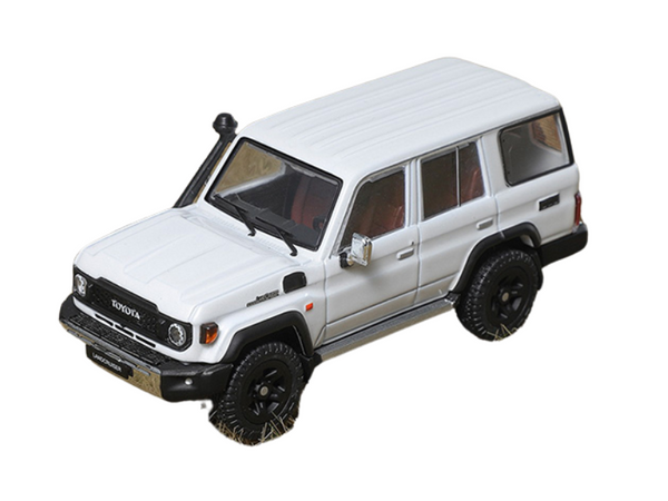 Toyota Land Cruiser (J76) 2023 RHD – White Diecast 1:64 Scale Toyota Land Cruiser (J76) 2023 RHD – White Diecast 1:64 Scale