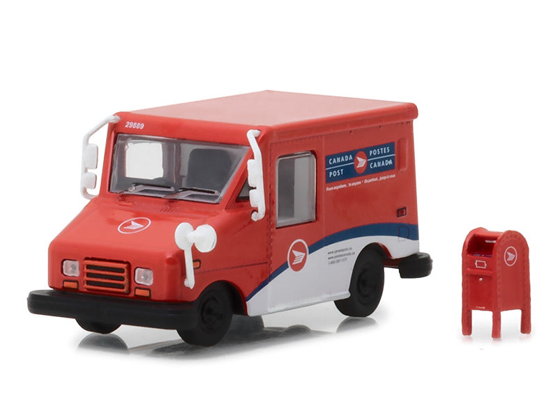 Canada Postal Service - Long Life Postal Mail Delivery Vehicle w/ Mailbox Accessory (Hobby Exclusive) Diecast 1:64 Scale Model - Greenlight 29889