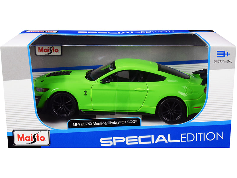 2020 Ford Mustang Shelby GT500 Bright Green 1:24 Diecast Model Car - Maisto 31532GRN