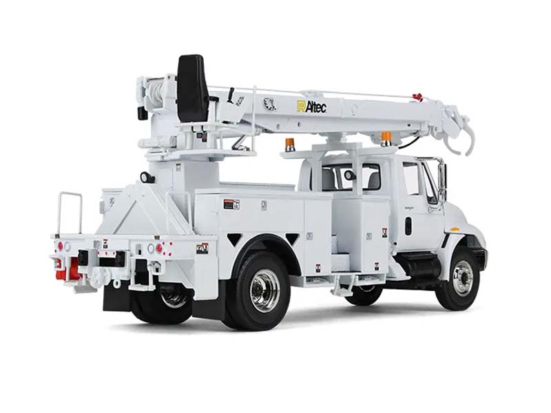 International DuraStar w/ Digger Derrick Body Diecast 1:34 Scale Model - First Gear 10-4053