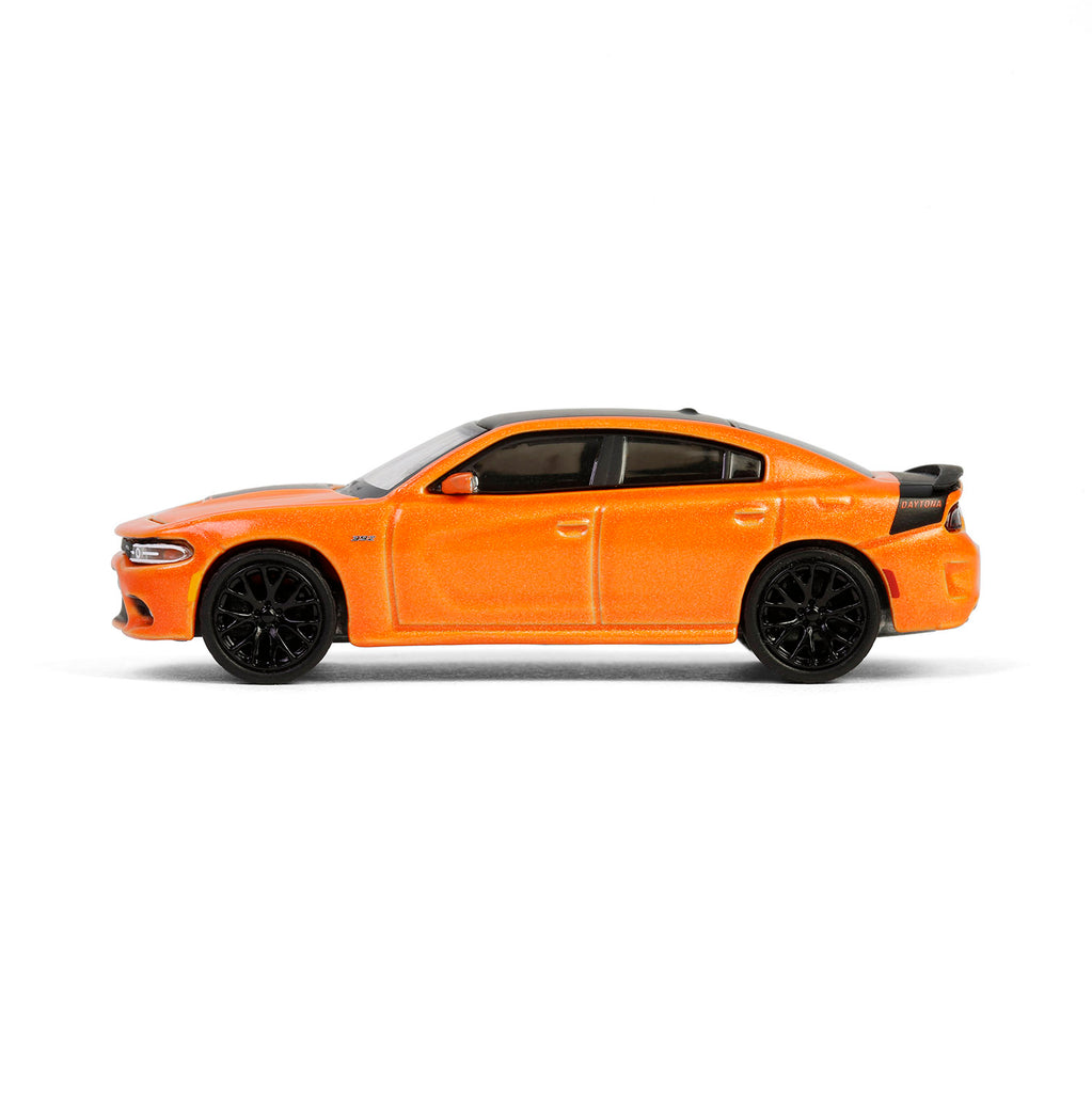 RAW CHASE 2018 Dodge Charger Daytona 392 – Go Mango (GreenLight Muscle Series 29) Diecast 1:64 Scale Model - Greenlight 13360E