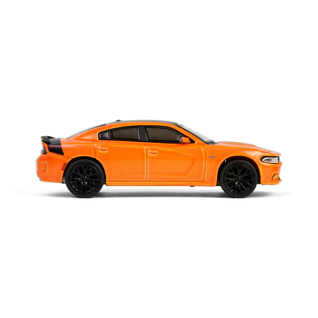 RAW CHASE 2018 Dodge Charger Daytona 392 – Go Mango (GreenLight Muscle Series 29) Diecast 1:64 Scale Model - Greenlight 13360E