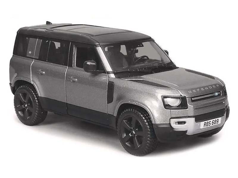 2022 Land Rover Defender 110 – Silver Metallic Diecast 1:24 Scale Model - Bburago 21101SIL