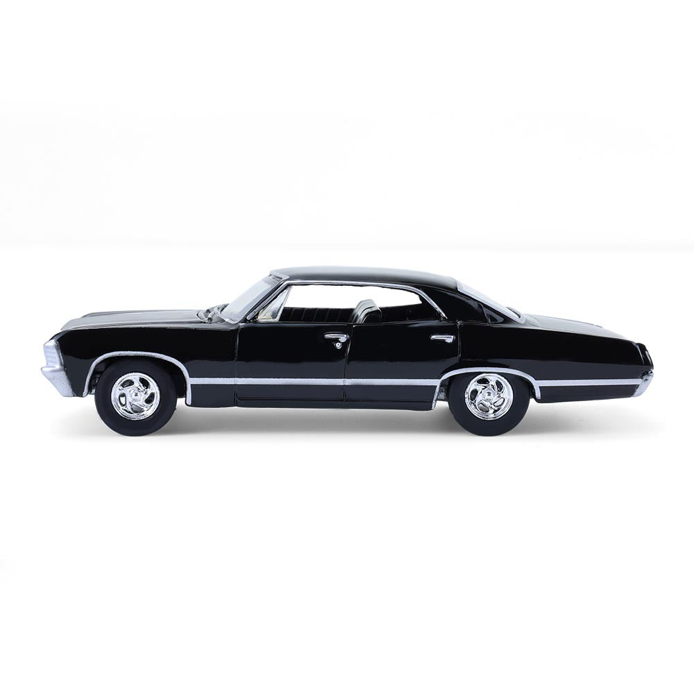 PRE-ORDER - 48 PACK 1967 Chevrolet Impala Sport Sedan Tuxedo Black Diecast 1:64 Scale Model - Greenlight 30333