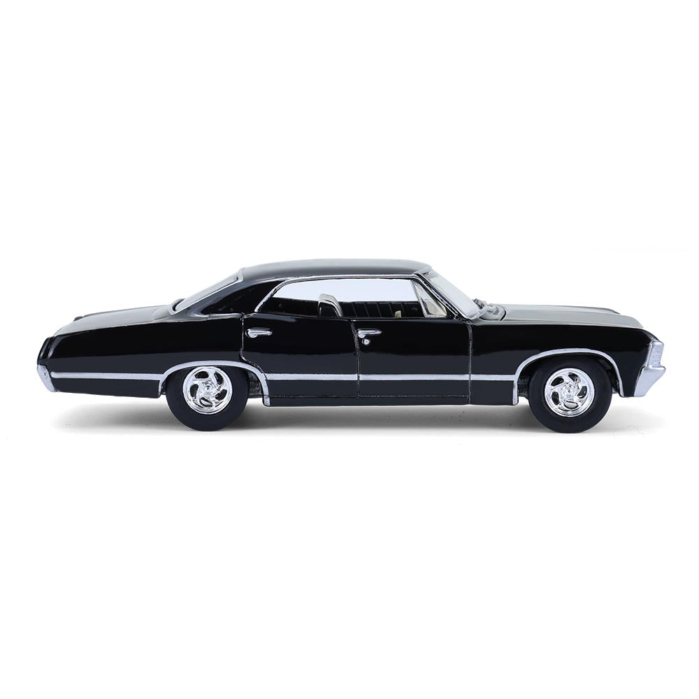 PRE-ORDER - 48 PACK 1967 Chevrolet Impala Sport Sedan Tuxedo Black Diecast 1:64 Scale Model - Greenlight 30333
