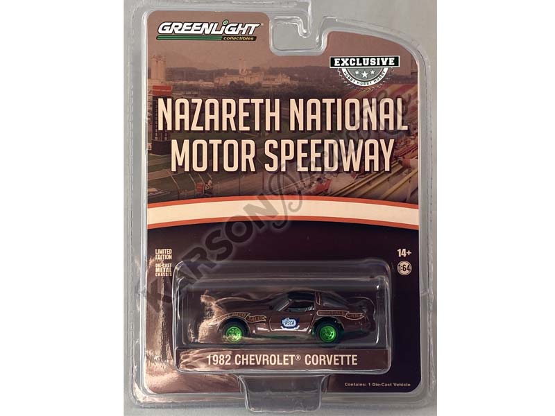 CHASE 1982 Chevrolet Corvette - Nazareth National Motor Speedway Official Pace Car (Hobby Exclusive) Diecast 1:64 Model - Greenlight 30348
