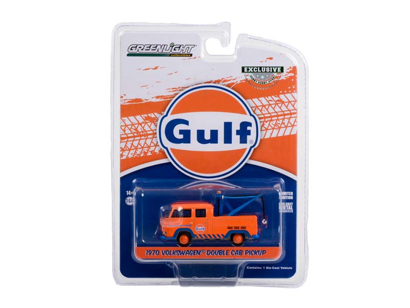 1970 Volkswagen Double Cab Pickup w/ Drop in Tow Hook - Gulf Oil (Hobby Exclusive) Diecast 1:64 Scale Model - Greenlight 30412