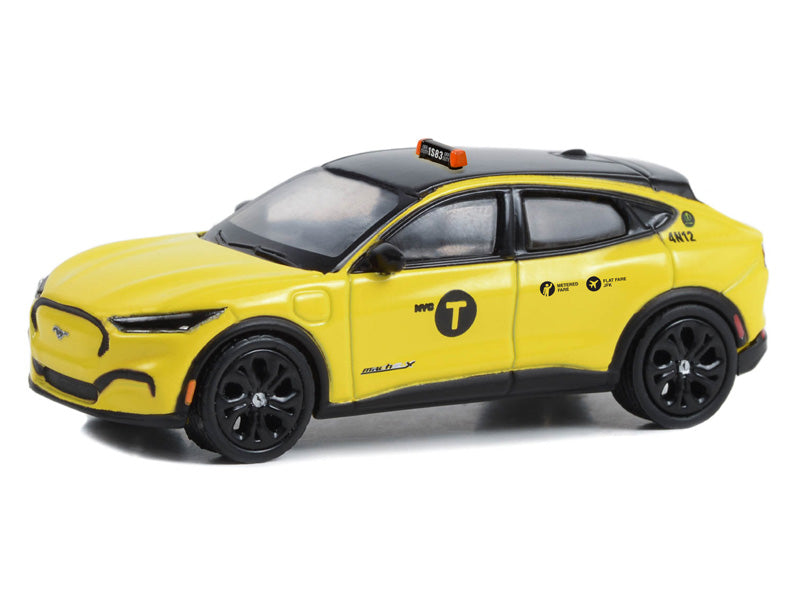 2022 Ford Mustang Mach-E California Route 1 - NYC Taxi - (Hobby Exclusive) Diecast 1:64 Scale Model - Greenlight 30430