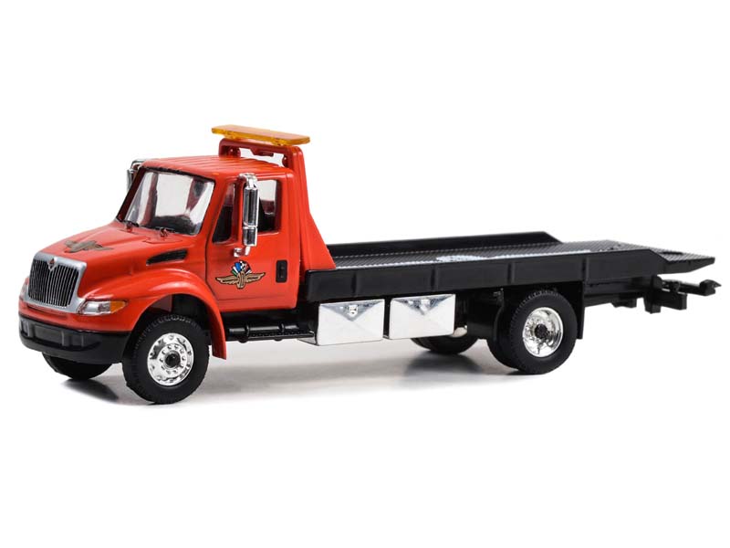 International Durastar 4400 Indianapolis Motor Speedway Flatbed Truck (Hobby Exclusive) Diecast 1:64 Scale Model - Greenlight 30455