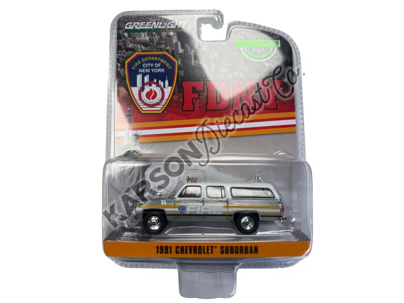 RAW CHASE 1991 Chevrolet Suburban – FDNY Battalion Chief Diecast 1:64 Scale Model - Greenlight 30501