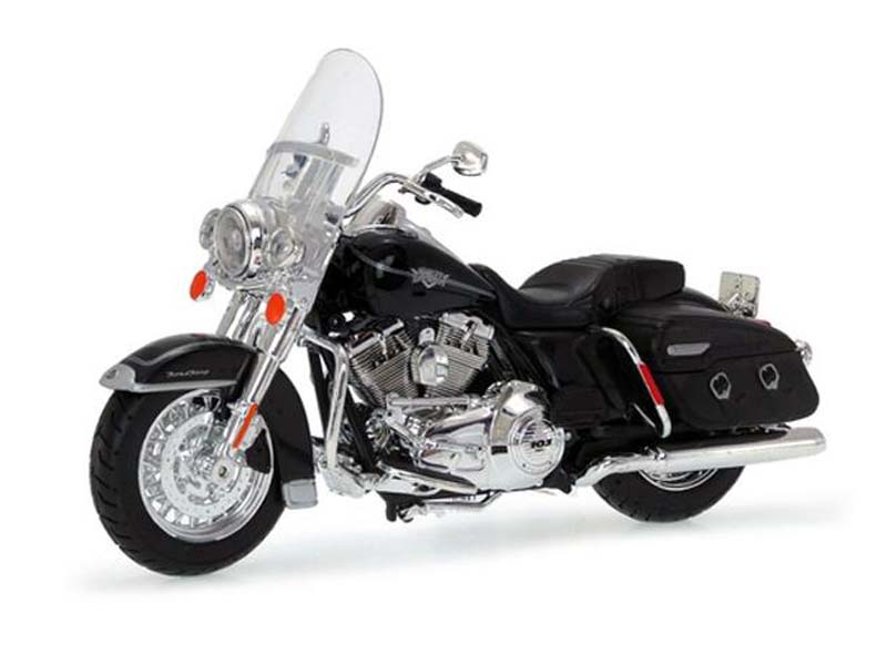 2013 Harley Davidson FLHRC Road King Classic 1:12 Scale Model - Maisto 32322