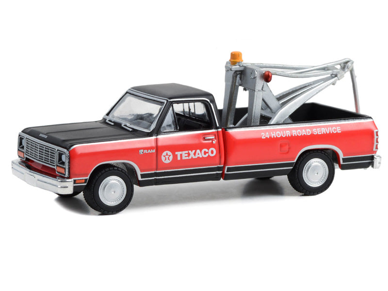 CHASE 1983 Dodge Ram D-100 Royal SE w/ Drop-In Tow Hook - Texaco (Blue Collar Collection) Series 12 Diecast 1:64 Scale Model - Greenlight 35260C
