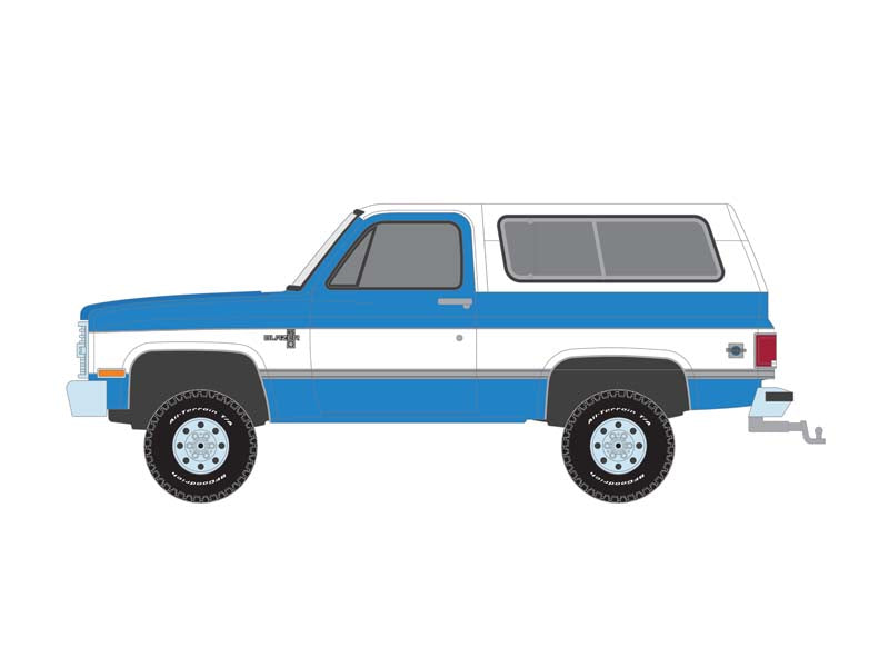CHASE 1984 Chevrolet K5 Blazer Custom - Blue and White (Barrett-Jackson Scottsdale Edition) Series 11 Diecast 1:64 Scale Model - Greenlight 37270D