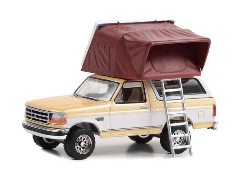 1996 Ford Bronco XLT - Light Saddle and Oxford White w/ Rooftop Tent (The Great Outdoors) Series 3 Diecast 1:64 Scale Model - Greenlight 38050F