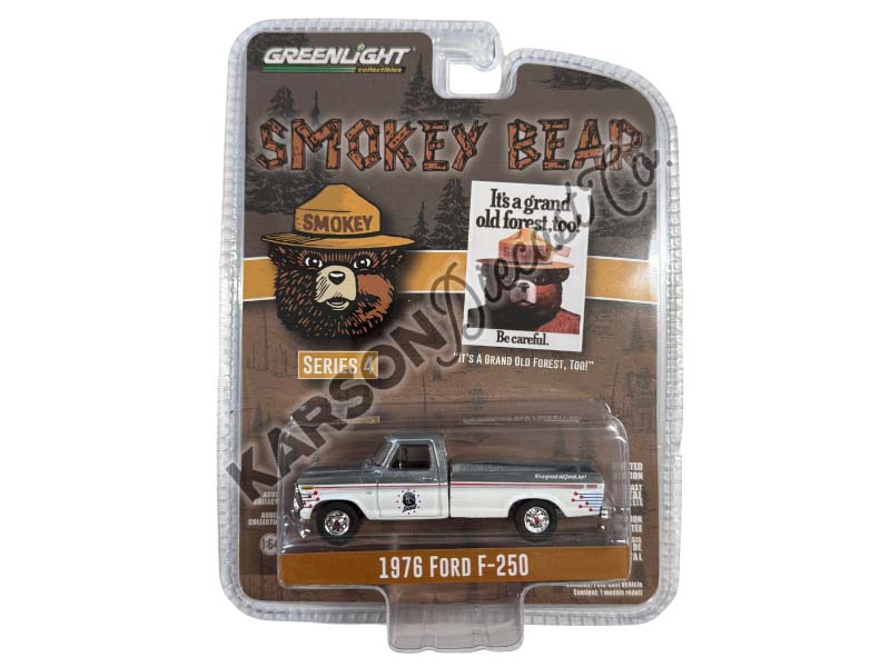 RAW CHASE 1976 Ford F-250 - It's a Grand Old Forest, Too! (Smokey Bear Series 4) Diecast 1:64 Scale Model - Greenlight 38070D