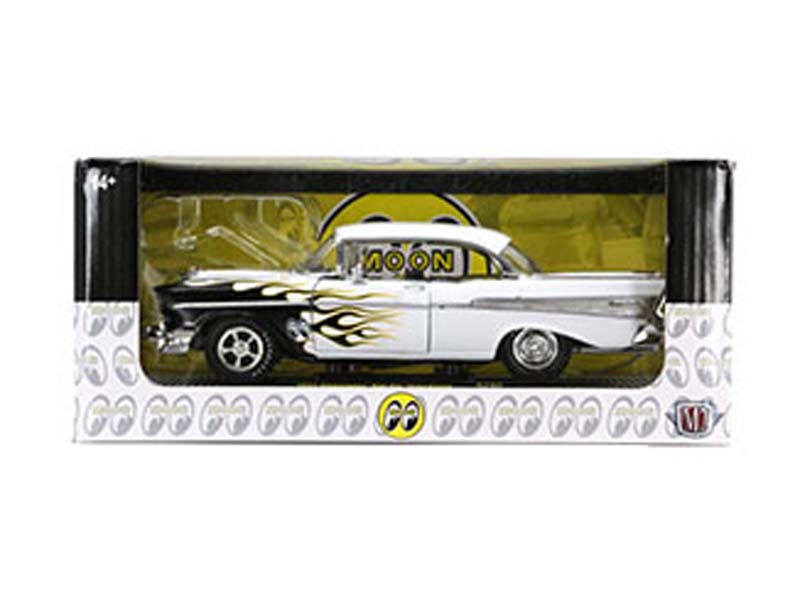 1957 Chevrolet Bel Air Hardtop Mooneyes – White w/ Black Flames (Release 104A) Diecast 1:24 Scale Models - M2 Machines 40300-104A