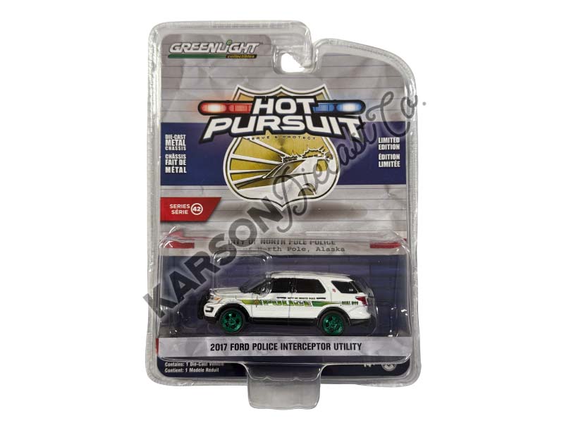 CHASE 2017 Ford Police Interceptor Utility - City of North Pole Alaska Police (Hot Pursuit Series 42) Diecast 1:64 Scale Model - Greenlight 43000C