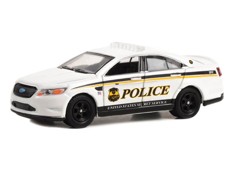 CHASE 2015 Ford Police Interceptor (Hot Pursuit) - United States Secret Service Police (Hobby Exclusive) Diecast Scale 1:64 Model - Greenlight 43015D