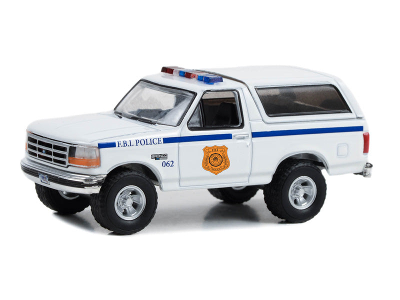 1996 Ford Bronco XL (Hot Pursuit Special Edition) - FBI Police Diecast 1:64 Scale Model - Greenlight 43025A