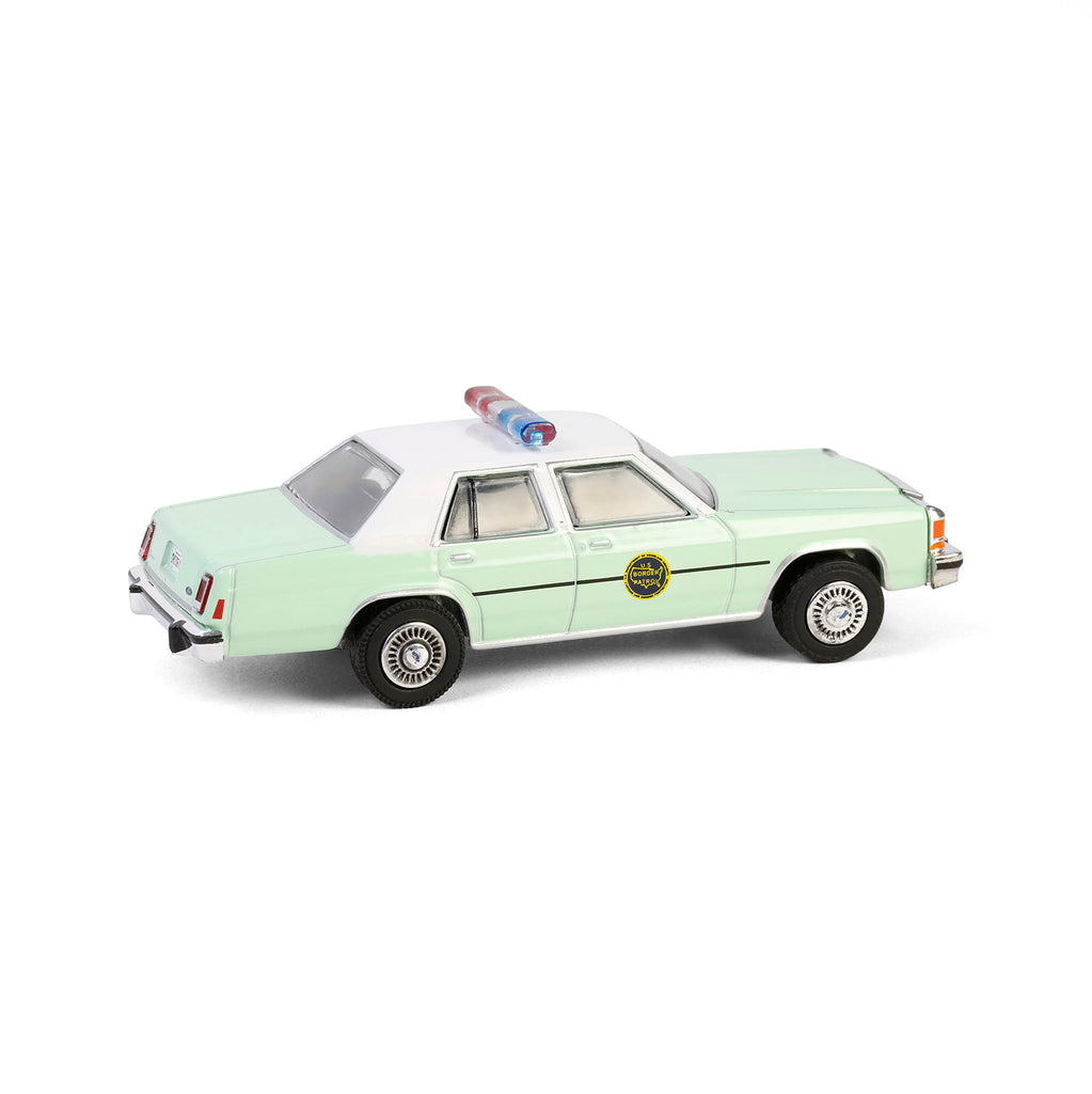 RAW CHASE 1983 Ford LTD Crown Victoria (Hot Pursuit Special Edition - U.S. Customs and Border Patrol) Diecast 1:64 Scale Model - Greenlight 43035B