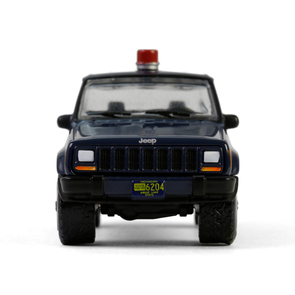 RAW CHASE 2001 Jeep Cherokee - Michigan State Police (Hot Pursuit Series 46) Diecast 1:64 Scale Model - Greenlight 43040E