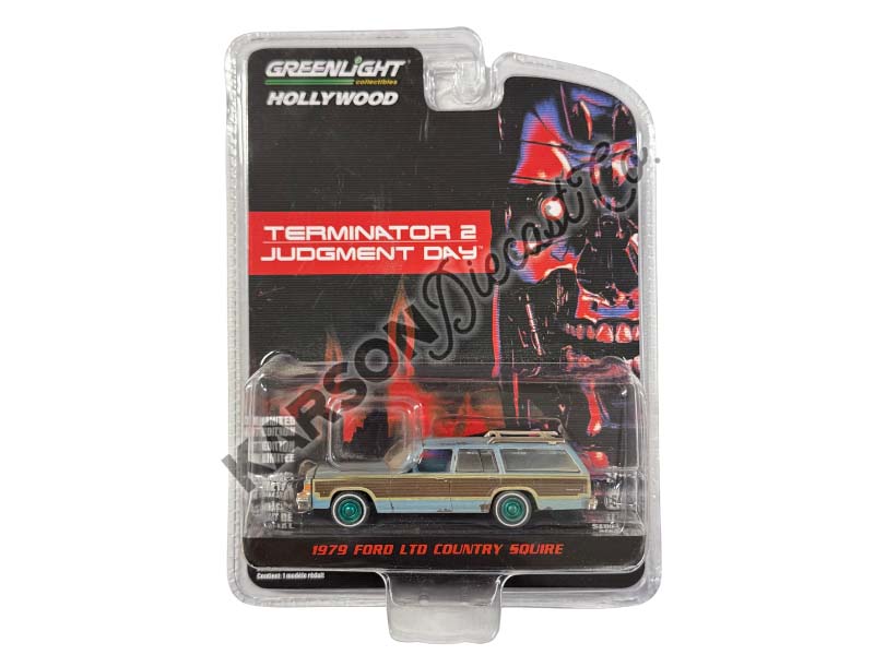 CHASE 1979 Ford LTD Country Squire - Terminator 2: Judgment Day (Hollywood Series 32) Diecast 1:64 Scale Model - Greenlight 44920C