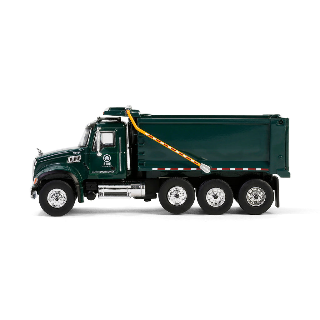CHROME CHASE 2019 Mack Granite Dump Truck – New York City Department of Parks & Recreation (S.D. Trucks Series 19) Diecast 1:64 Scale Model - Greenlight 45190C