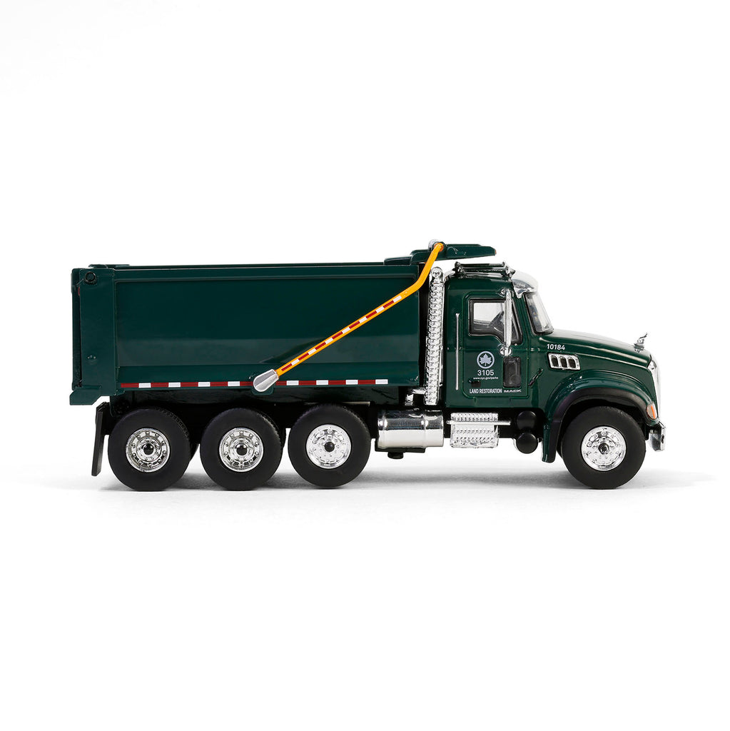 CHROME CHASE 2019 Mack Granite Dump Truck – New York City Department of Parks & Recreation (S.D. Trucks Series 19) Diecast 1:64 Scale Model - Greenlight 45190C