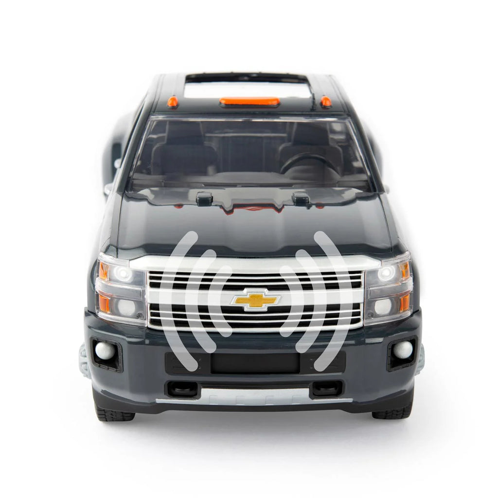 Chevy Dually Quad Cab w/ Gooseneck Trailer and John Deere Skid Steer (Big Farm) 1:16 Scale Model - ERTL 47347