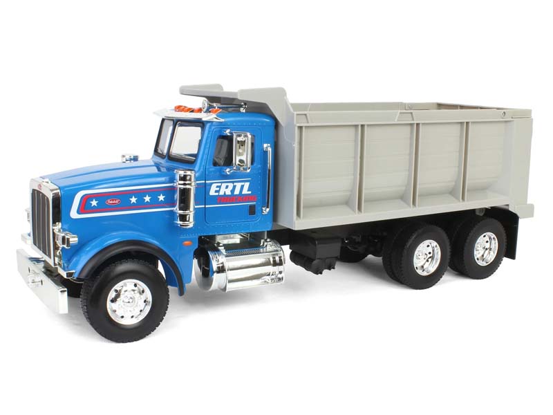 Peterbilt Model 367 Dump Truck (Big Farm) 1:16 Scale Model - ERTL 47602