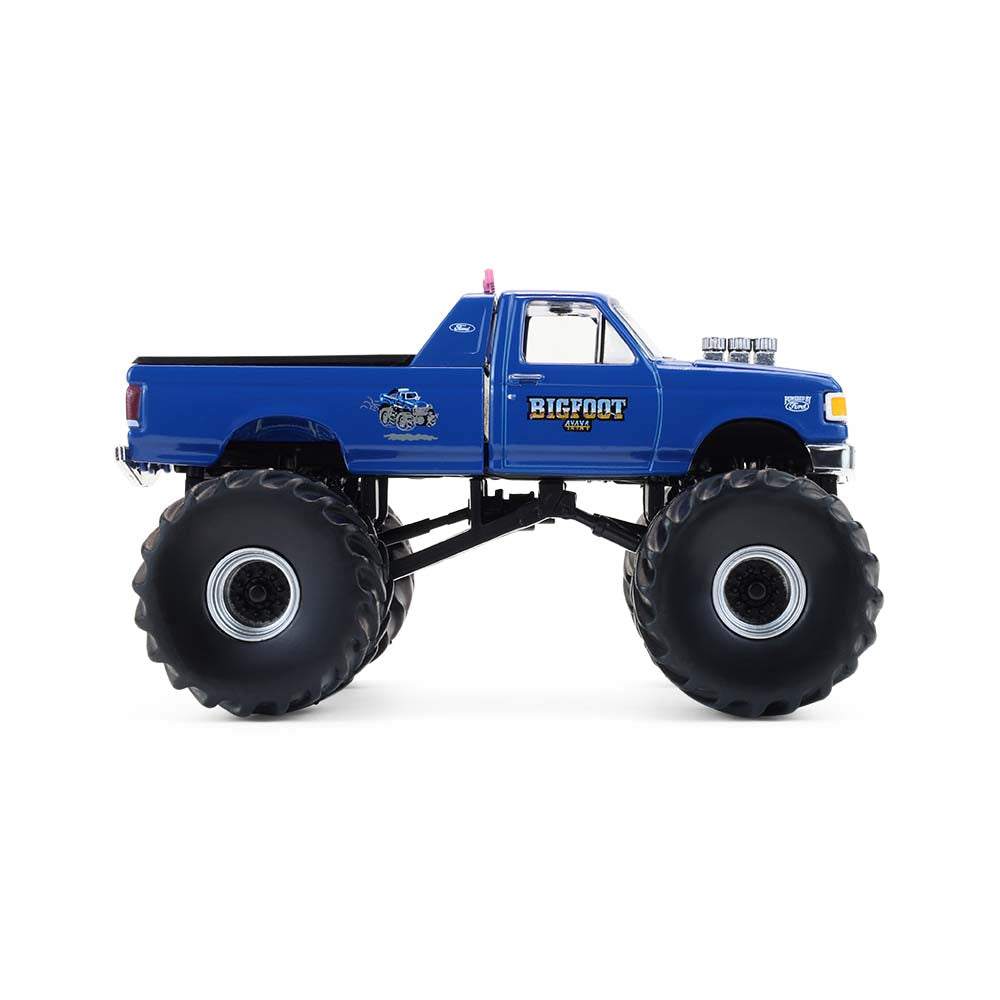 CHROME CHASE 1990 Ford F-350 Bigfoot #4 Monster Truck (Kings of Crunch Series 16) Diecast 1:64 Scale Model - Greenlight 49160D