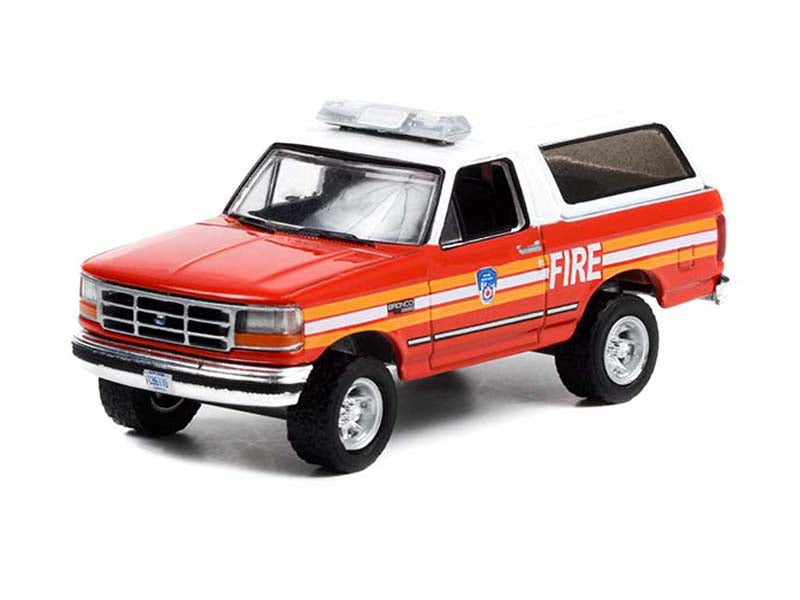 CHASE 1996 Ford Bronco - FDNY The Official Fire Department City of New York (Fire & Rescue) Series 3 Diecast 1:64 Scale Model - Greenlight 67030E