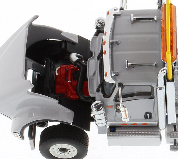 International HX620 Day Cab Tridem Tractor Light Grey (Transport Series) 1:50 Scale Model - Diecast Masters 71011