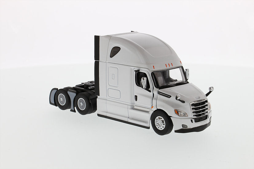 Freightliner Cascadia Semi Truck Pearl White (Transport Series) 1:50 Scale Model - Diecast Masters 71027