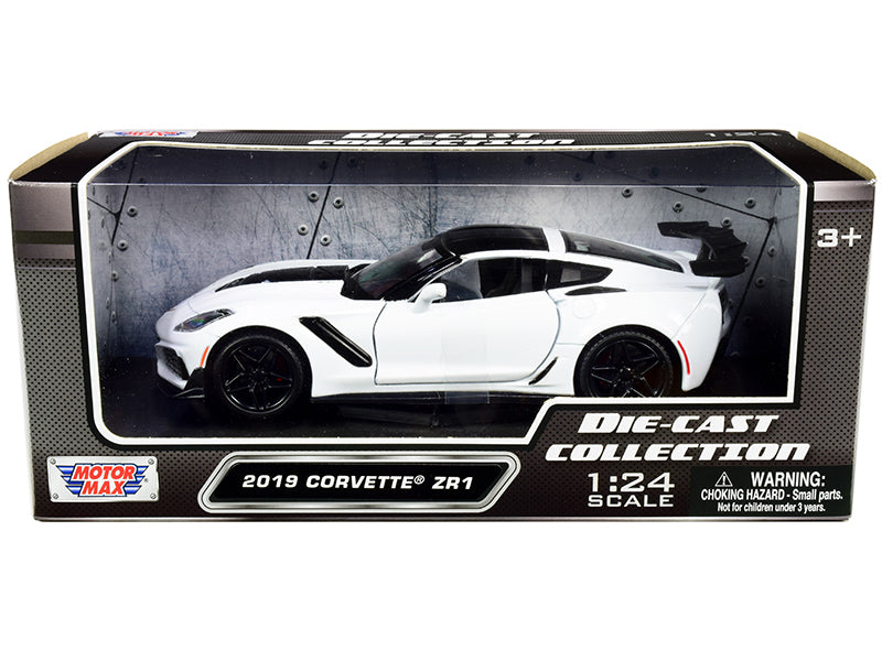 2019 Chevrolet Corvette ZR1 White w/ Black Accents Diecast 1:24 Scale Model - Motormax 79356WH