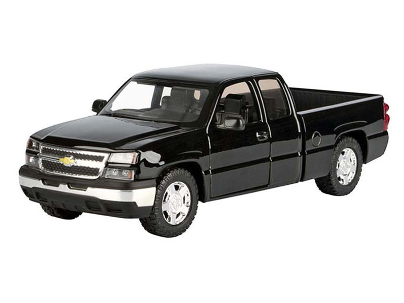 2006 Chevrolet Silverado 1500 – Black Diecast 1:25 Scale Model - Motormax 79393BK