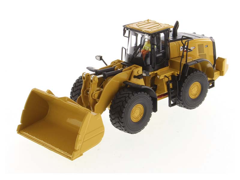 CAT Caterpillar 982 XE Wheel Loader (High Line Series) 1:50 Scale Model - Diecast Masters 85685
