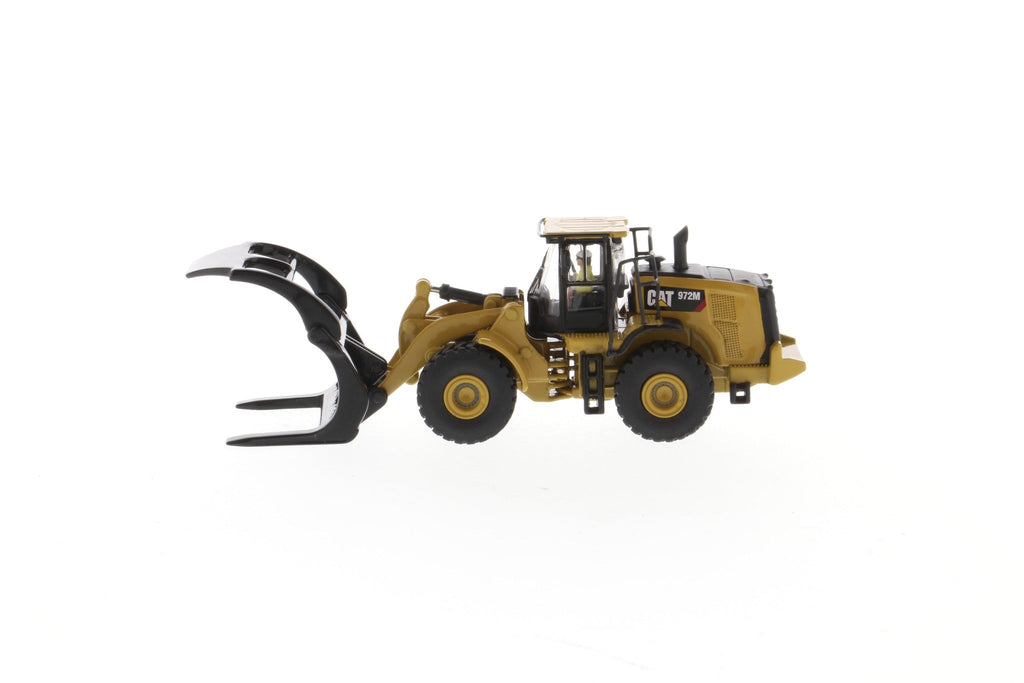 CAT Caterpillar 972M Wheel Loader w/ Log Fork 1:87 HO Scale Model - Diecast Masters 85950
