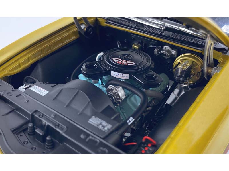 1971 Pontiac GTO Judge - Gold Diecast 1:18 Scale Model - ACME A1801225