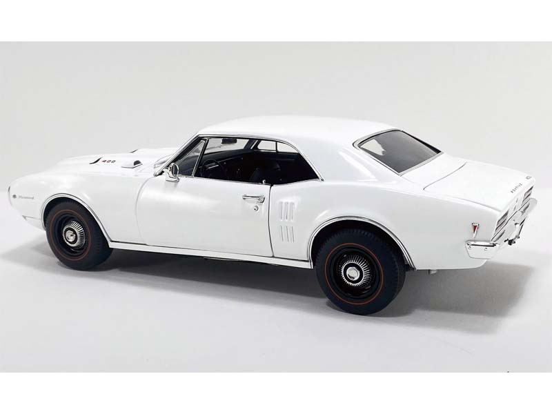 1968 Pontiac Firebird First Ram Air II Diecast 1:18 Scale Model - ACME A1805220