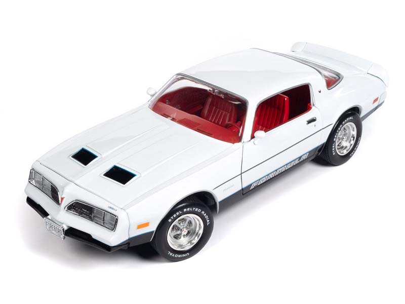 1977 Pontiac Firebird Formula - White Diecast 1:18 Scale Model - Auto World AMM1318