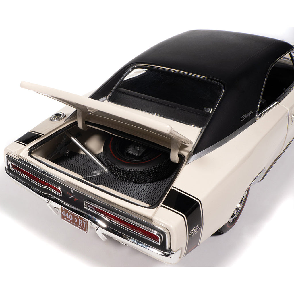 1969 Dodge Charger R/T - W1 White Diecast 1:18 Scale Model - Auto World AMM1352