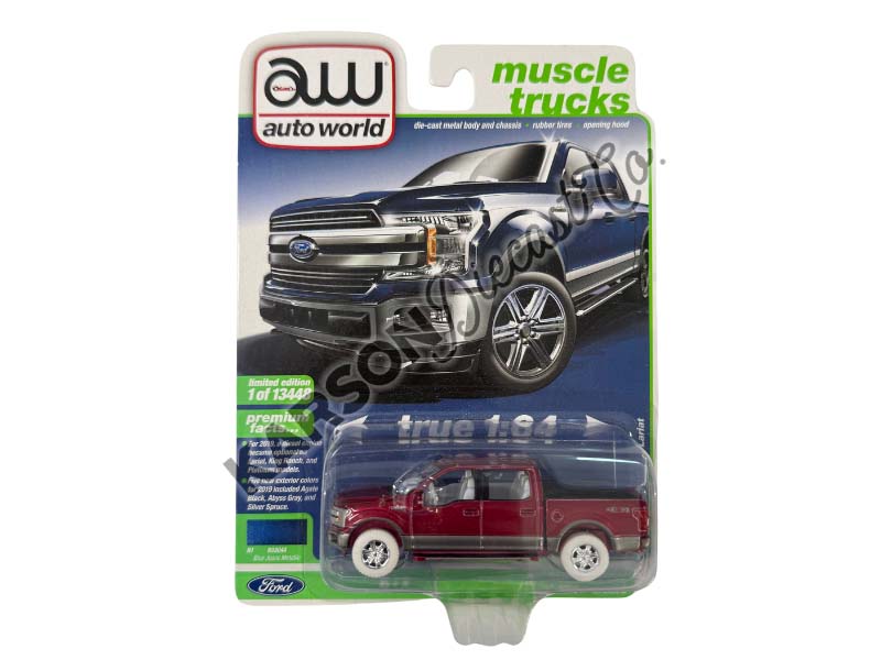 CHASE 2019 Ford F-150 Lariat 4x4 Pickup - Blue Jeans Metallic (Muscle Trucks) Diecast 1:64 Scale Model - Autoworld 64322B