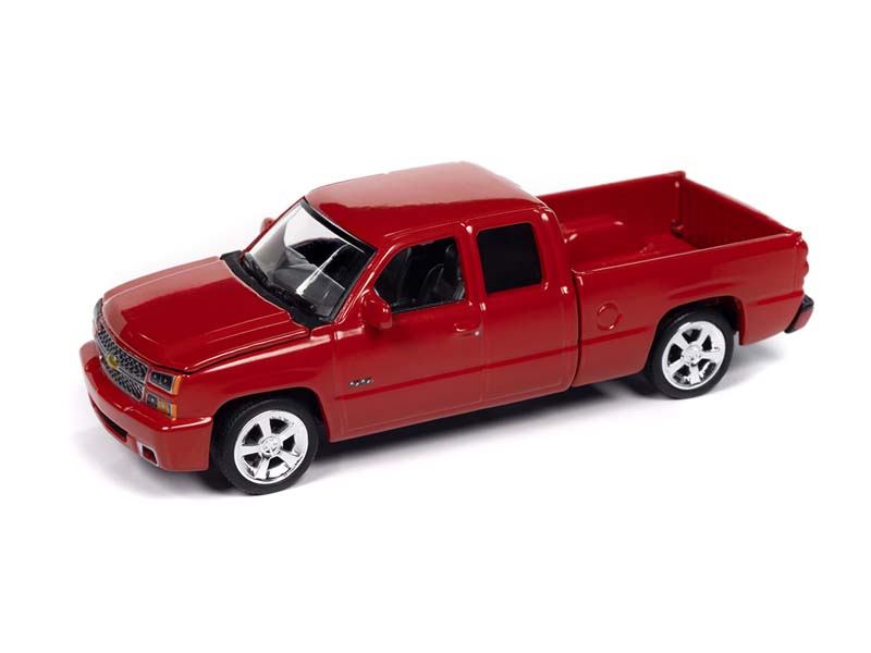 CHASE 2006 Chevrolet Silverado SS Truck Extended Cab Fleetside Bed – Victory Red Diecast 1:64 Scale Model - Auto World AWSP163B
