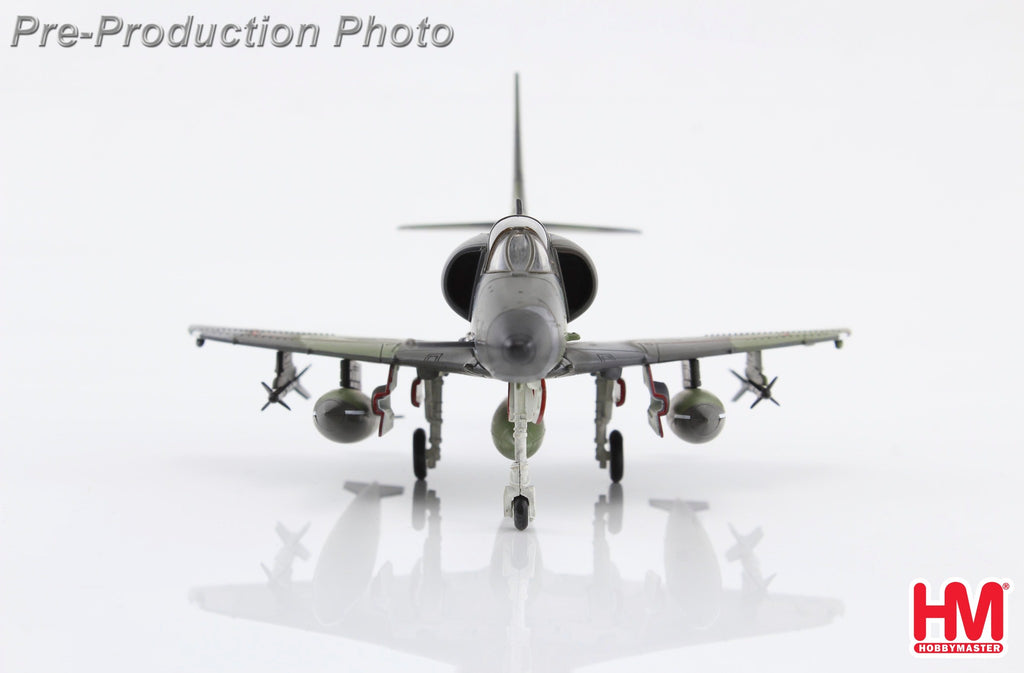 McDonnell-Douglas A-4K Lizard Scheme NZ6201, 2 Squadron - RNZAF New Zealand 1987 Diecast 1:72 Scale Model - Hobby Master HA1440