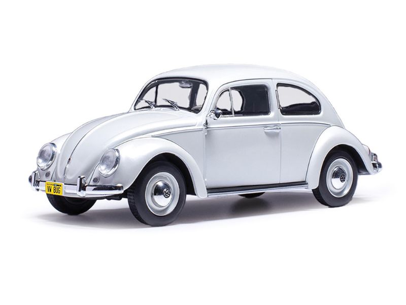 1960 Volkswagen Beetle - Pearl White Diecast 1:24 Scale Model - IXO IA24001