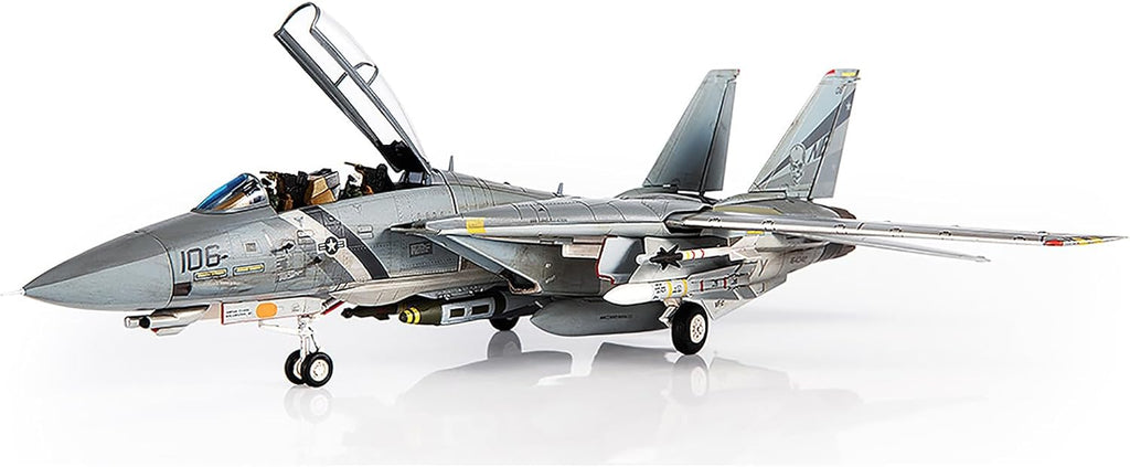 Grumman F-14D Tomcat Fighter Aircraft VF-2 Bounty Hunters NE106 (2002) United States Navy Diecast 1:72 Scale Model - JC Wings JCW-72-F14-009