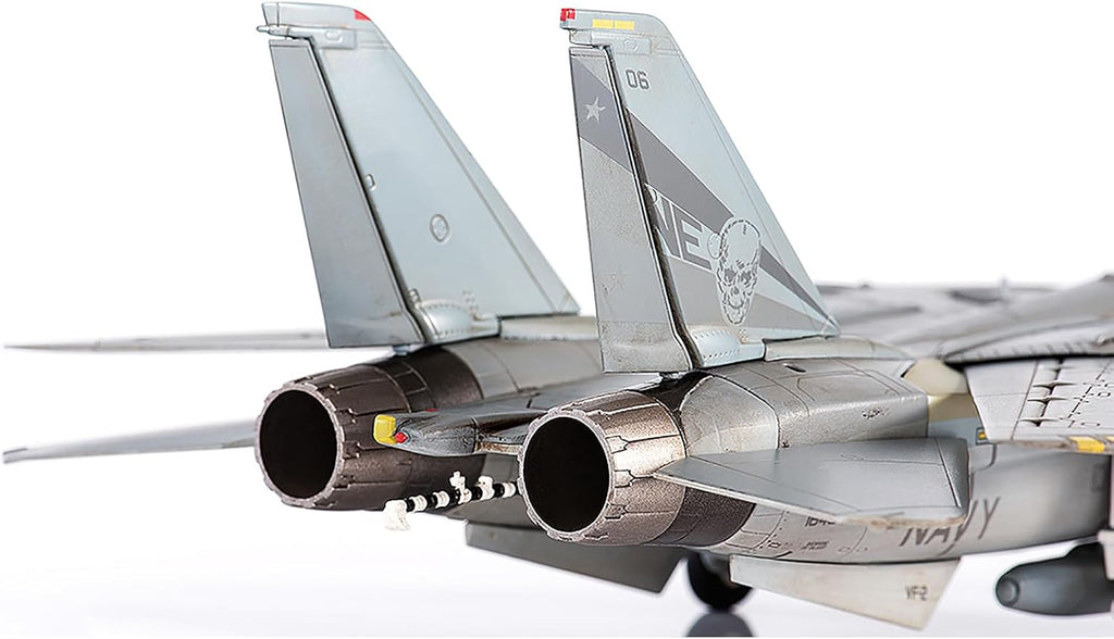 Grumman F-14D Tomcat Fighter Aircraft VF-2 Bounty Hunters NE106 (2002) United States Navy Diecast 1:72 Scale Model - JC Wings JCW-72-F14-009